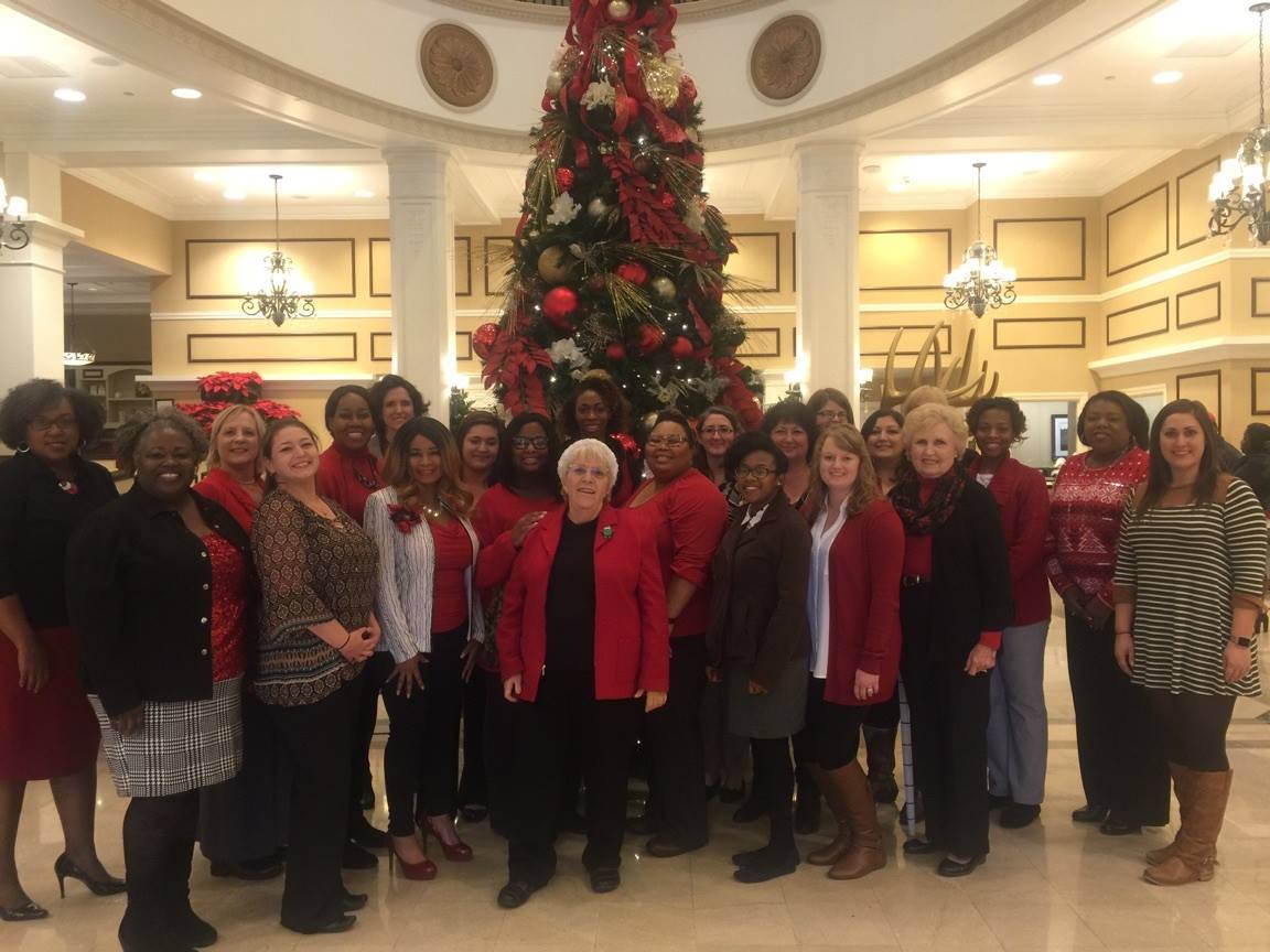 MJAA01's tweet photo. That's a wrap! Another year in the books. It has truly been a wonderful year to be part of MJAA. Happy Holidays. See everyone in 2018! #MJAA https://t.co/ixUVNvc5AY