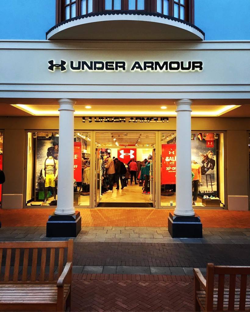 www.semashow.com on Twitter: &quot;New post on Instagram: Under Armour store stadsweide ...