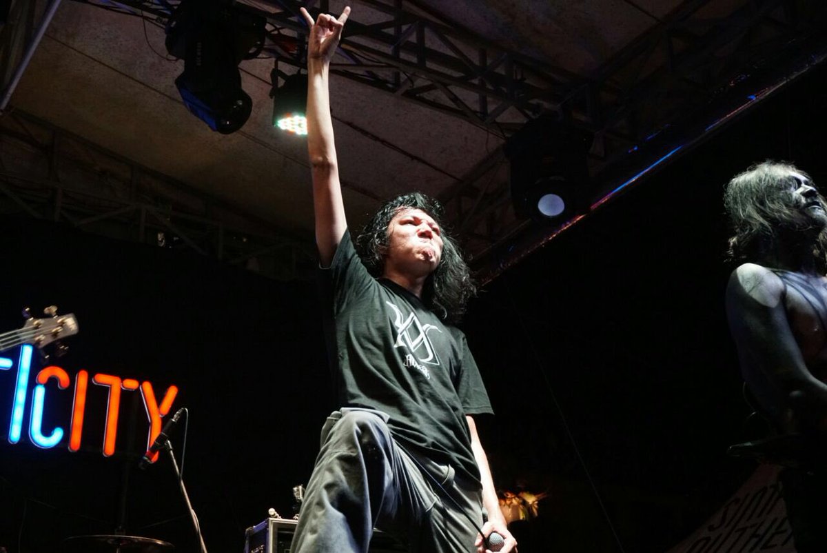 Rolling Stone INA tweet media