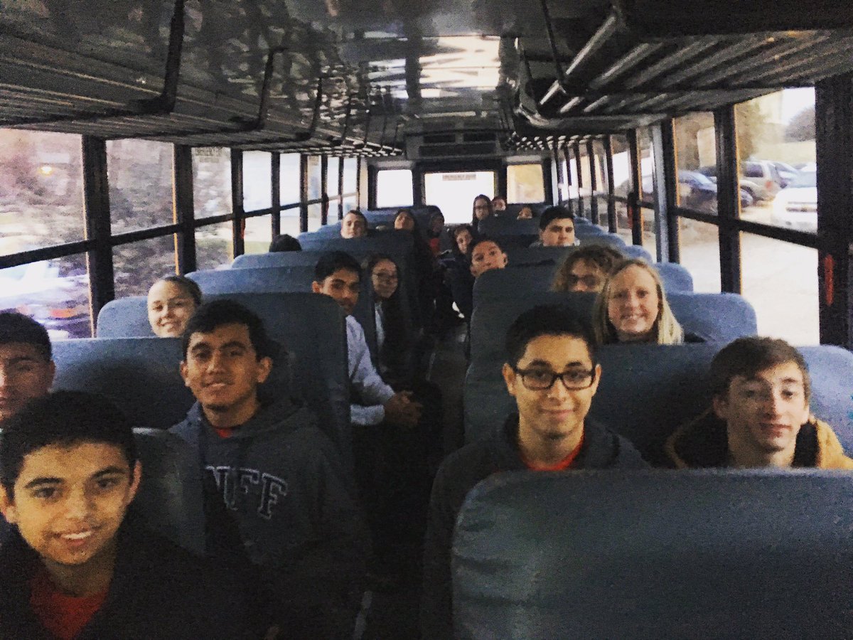 spartanrobotinc's tweet photo. Day 2 - Competition Day 🤘🏻😝♣️🔥⛄️ #betthefarm2016 #Spartan #Robotics #PHS #AceOfSpades #SpartansWillRise https://t.co/pi5UjIQduQ