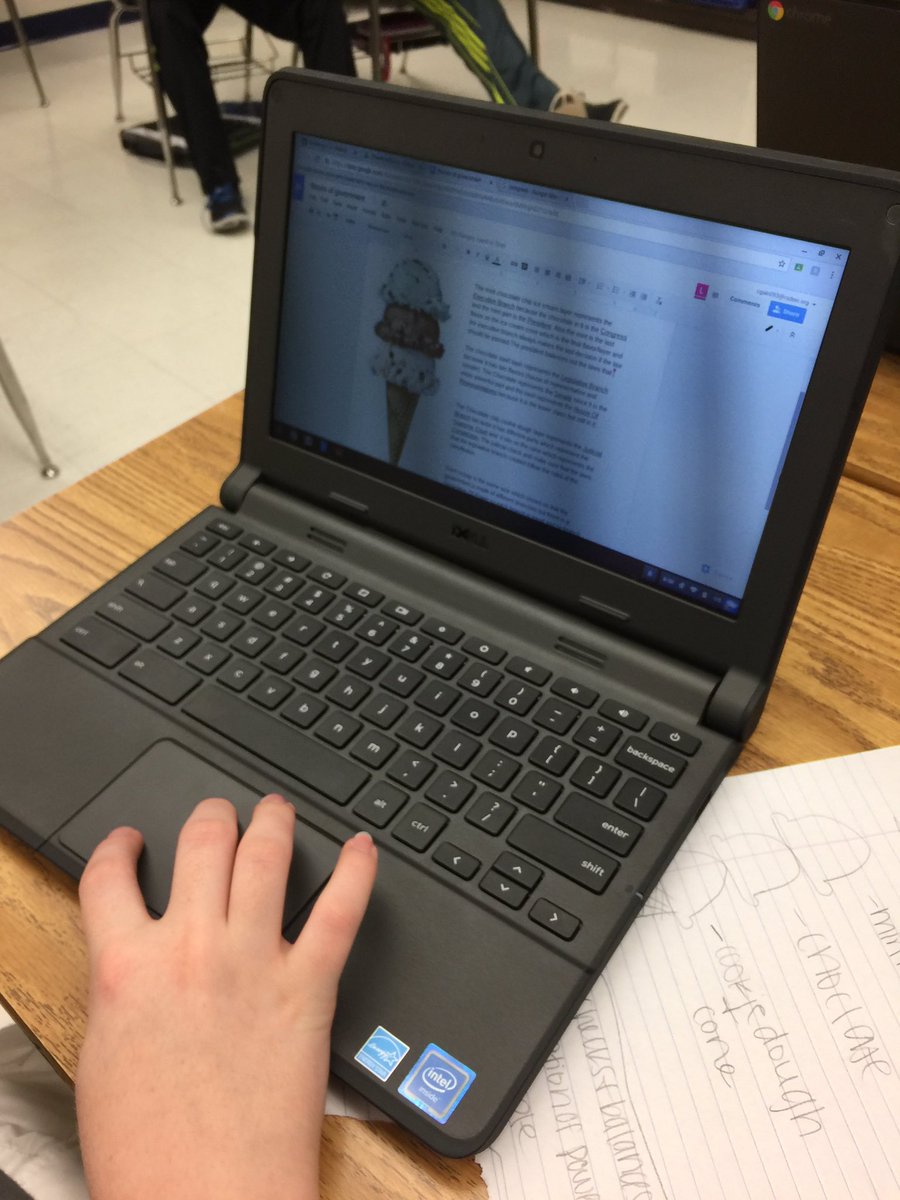 Kelly Van Sciever tweet media