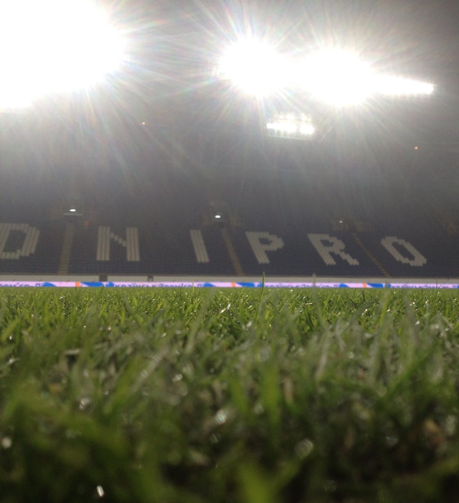 skichko2plus2's tweet image. Всім привіт з Дніпра! Менш як за годину долучайтеся до перегляду та обговорення матчу Дніпро - Олімпік!