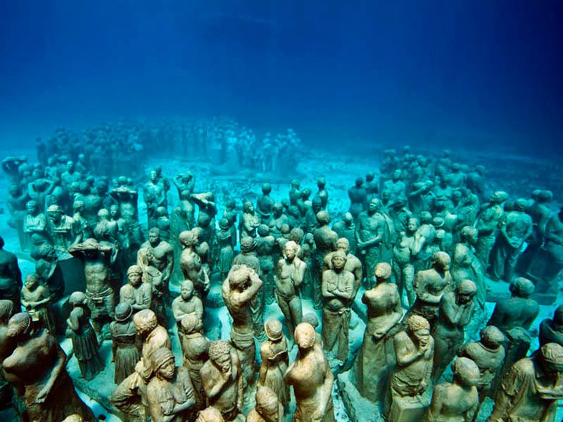 CultureTrip's tweet photo. Take a dive and explore Mexico's incredible #underwater museum: https://t.co/d4yH7EB9yJ https://t.co/DFaKLOP7L9