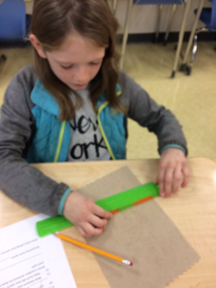 JennBottoms's tweet photo. Gummy worm stretch! Fun with measurement in inches and centimeters #changeunknown @WTBobcats https://t.co/qICecot5lB