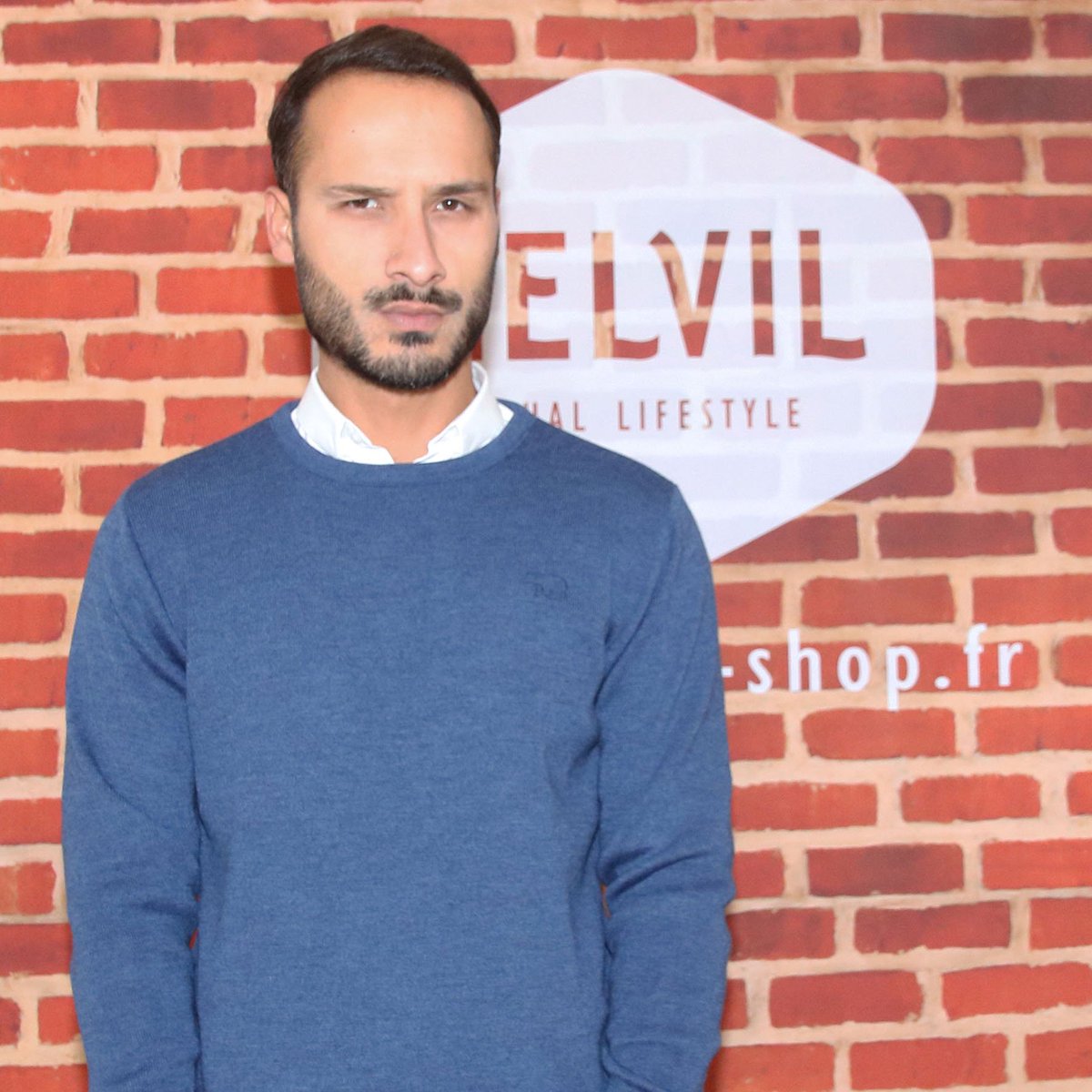 MelvilOfficiel's tweet photo. Plus que 10 jours pour profiter de notre campagne ulule :
LE CASUAL, L'INTEMPOREL
https://t.co/wtEPIs5GwS
L'EXCLUSIF
https://t.co/qgRr6Ff2bw https://t.co/fao26wutv0
