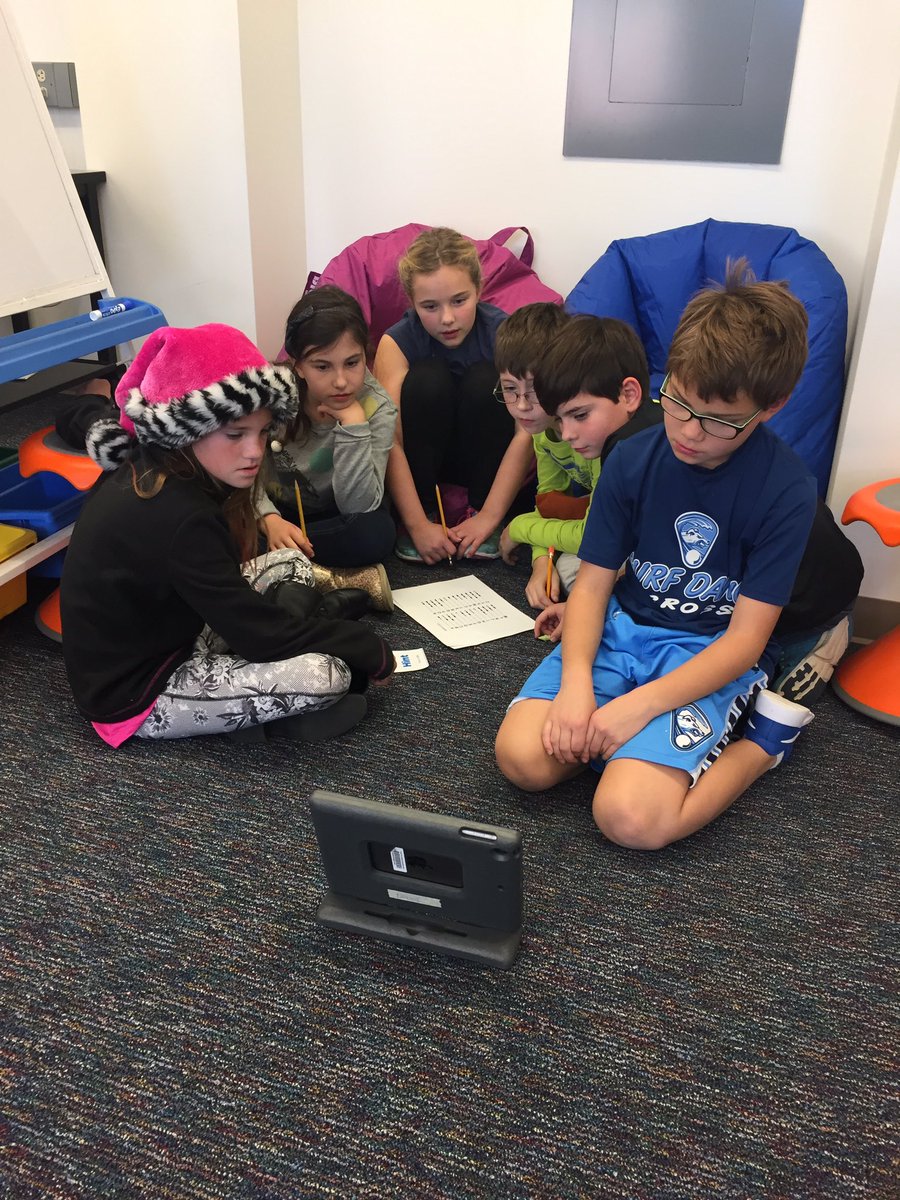 MrsNowaks4th's tweet photo. We are loving the new collaborative space at SRE! #digitaldeck @breakoutEDU #collaboration #teamwork @mleach2 https://t.co/nx4nDJpByp