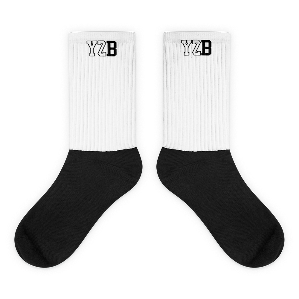 YezBro's tweet photo. Holiday Season is here! We're here to save you from hassle of choosing a gift. Get your family and friends the gift that they deserve! #Yez https://t.co/Pp3pRZMBN4
