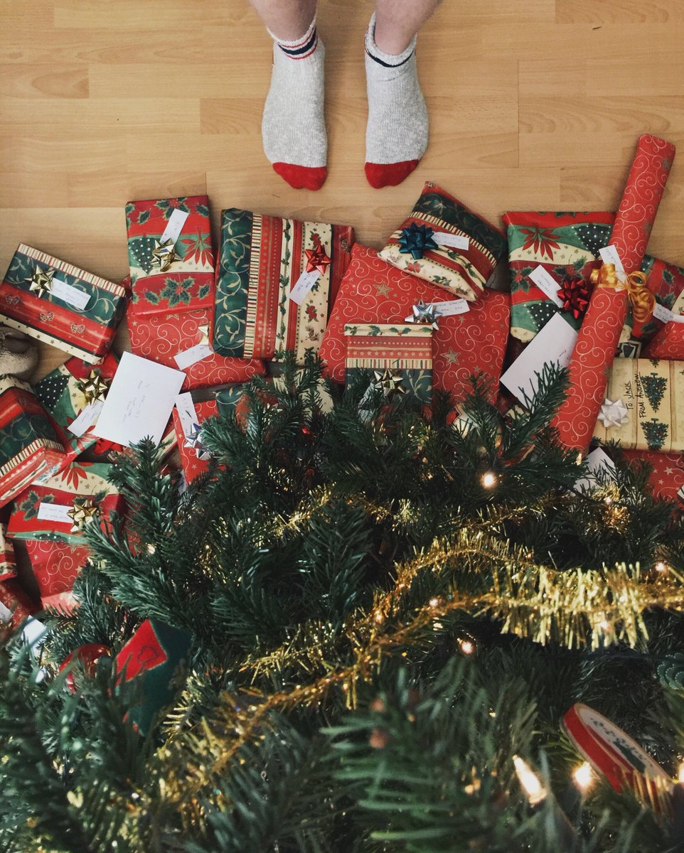 outmagazine's tweet photo. Your Perfect Holiday Gift Guide is Here! https://t.co/TiDyKnWCfc #HiltonGoOut https://t.co/eb3x7NHt04