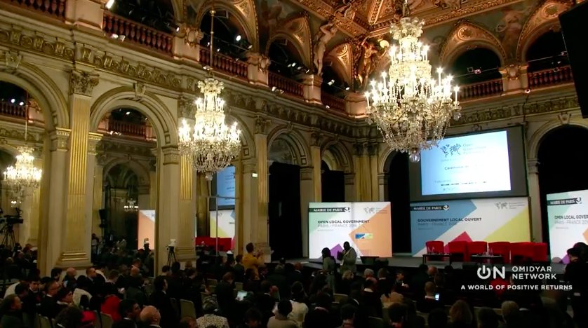 moisessanchezr's tweet photo. En minutos, clausura de #OGP16Summit #Paris https://t.co/wRSFNd1paz