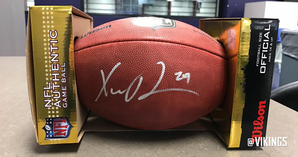 RT to give your #ProBowlVote to <a href="/XavierRhodes29_/">Xavier Rhodes</a> and your chance to win this autographed football.

RULES: mnvkn.gs/N4gPpr