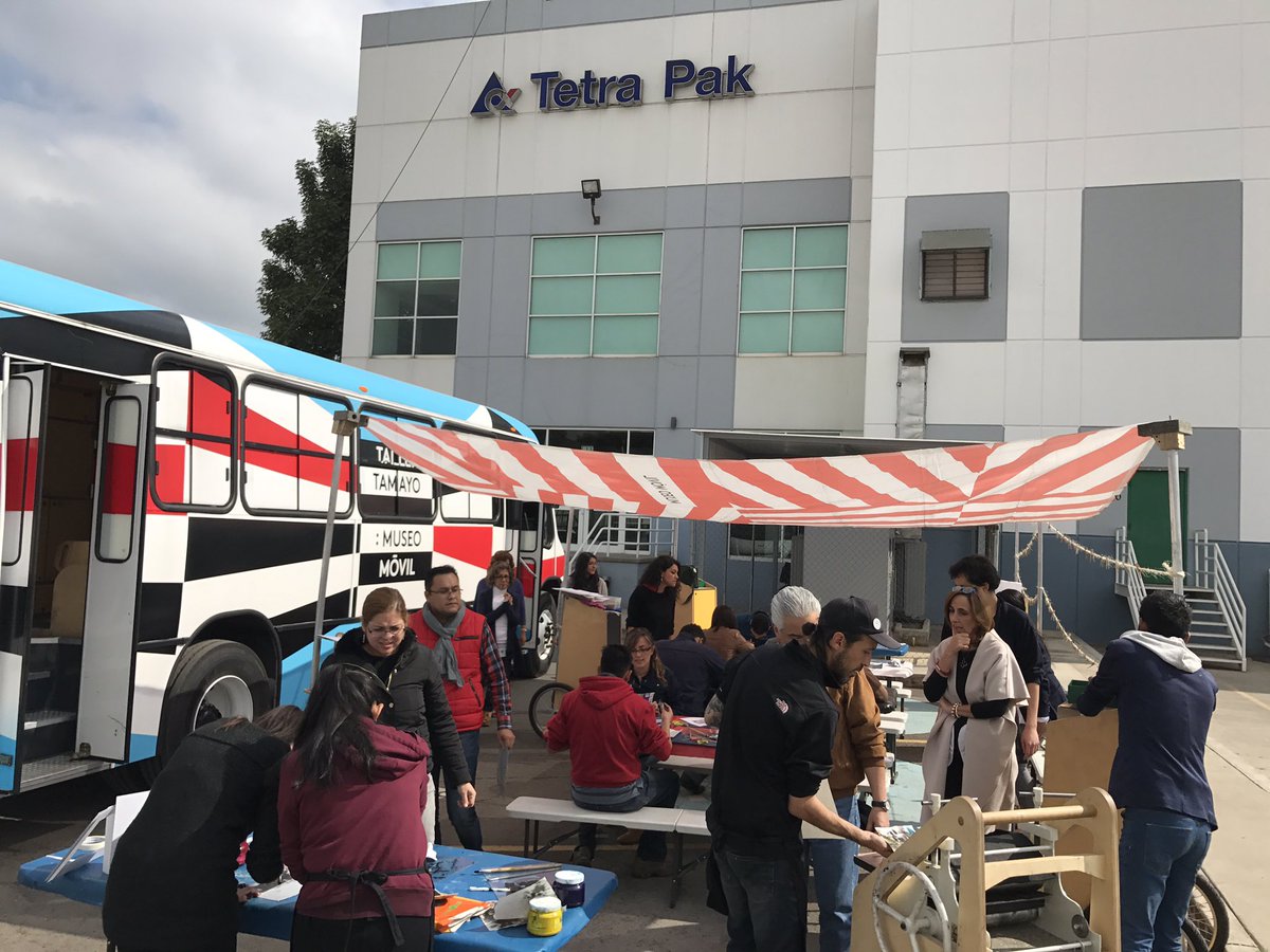 En <a href="/tetrapakmx/">Tetra Pak México</a> realizaron grabados #reutilizando sus empaques con el #TallerTamayo