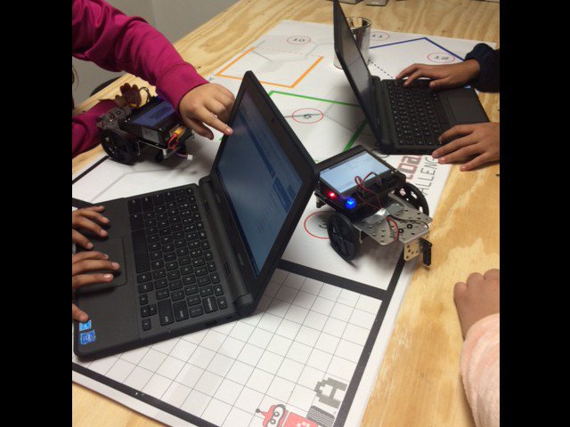 BlantonElem's tweet photo. Our Bobcats had a blast coding this week during the #HourofCode! #AISDproud #AISDcodes #AISDcoders #anybodycanlearn #buildingthefuture https://t.co/i3BVSRYwOd