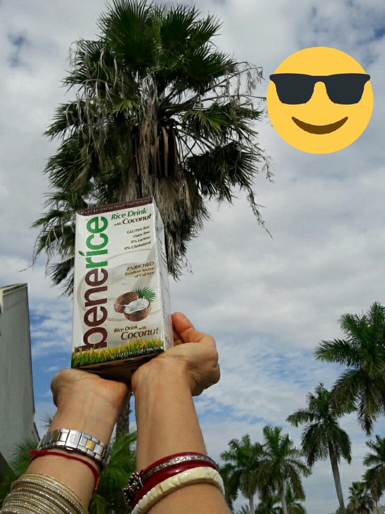 Benerice Coconut chilin' in Miami
#glutenfreedrink#vegandrink#lactosefree#ricedrink#glutenfreepinacolada#miami#coconutdrink#healthybeverages