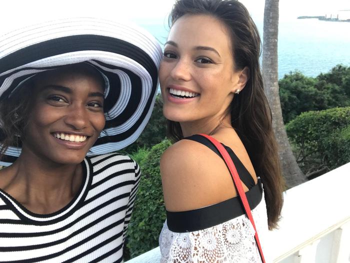 verabradley's tweet photo. Winter's all around, but we've got summer on the mind. Our team is on the Summer 2017 photoshoot in Puerto Rico! https://t.co/ZPjON0hNLH