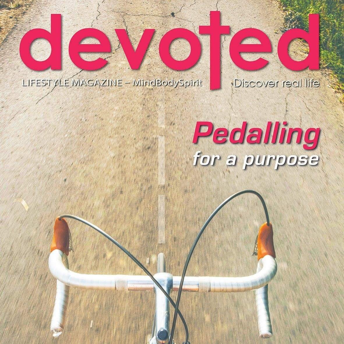 Alaine23's tweet photo. #DevotedLifestyleMagazine frontcoversaysit perfect, lifeisapaddle. Ifyoukeep paddlingyou willgetahead! #SheIsAfrica #MrsAfrica @_Mrs_Africa https://t.co/cbhSgELakP