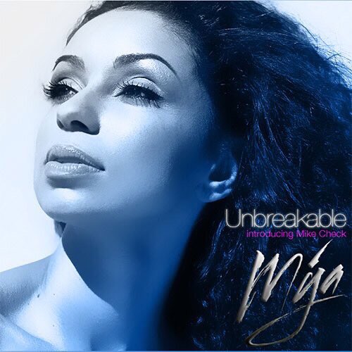 #FlashbackFriday #Unbreakable (feat. #MikeCheck) prod. by @antionehart &amp; Maurice "Velly" Conway on #SweetXVI #EP 👉🏽itun.es/us/DzJUY?i=851…