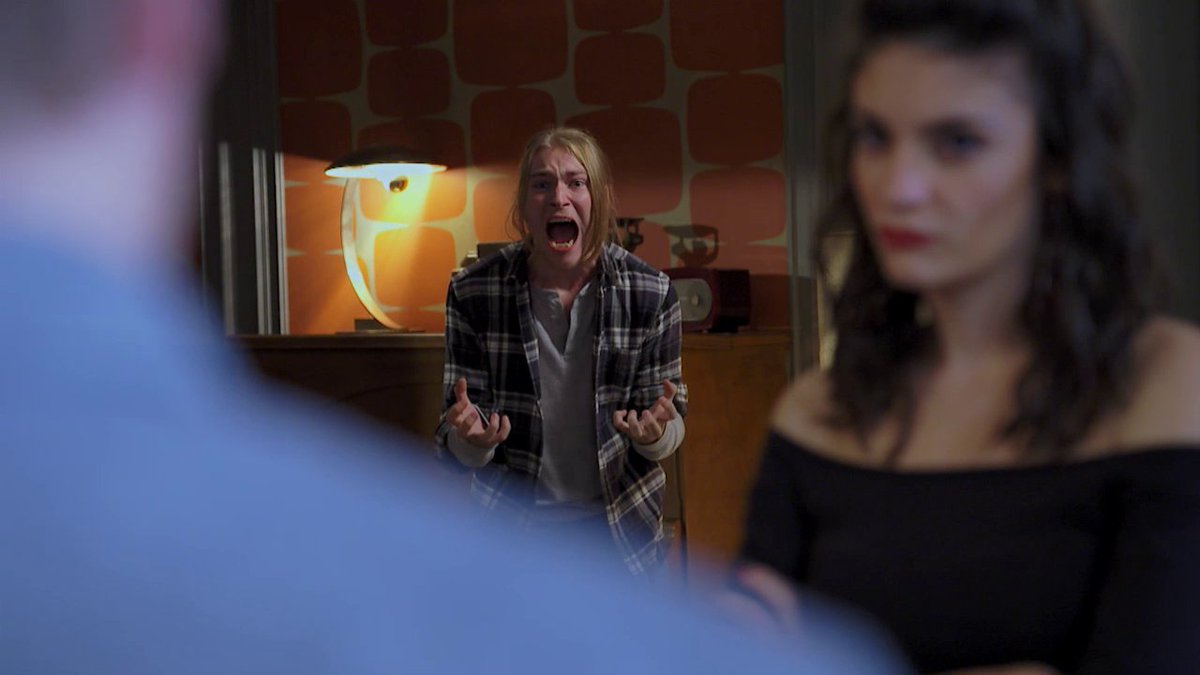 PBLVofficiel's tweet photo. / #PBLV Live / Je crois que #Cyril cherche à nous dire qq chose... 
🔪👻#GhostFile #nw #Ep3165 https://t.co/OgYtMgnzjA