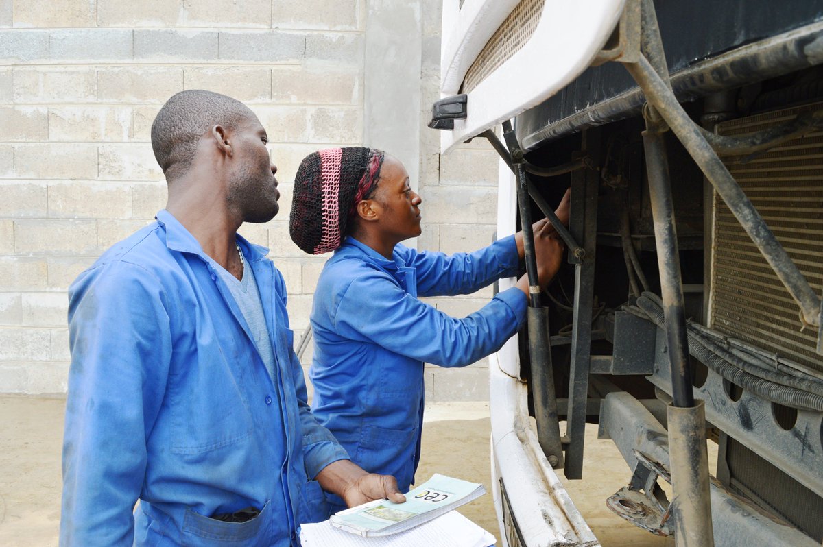 Pari réussi pour l’insertion de ces jeunes au #Congo >> wrld.bg/awIS306Q5Ol