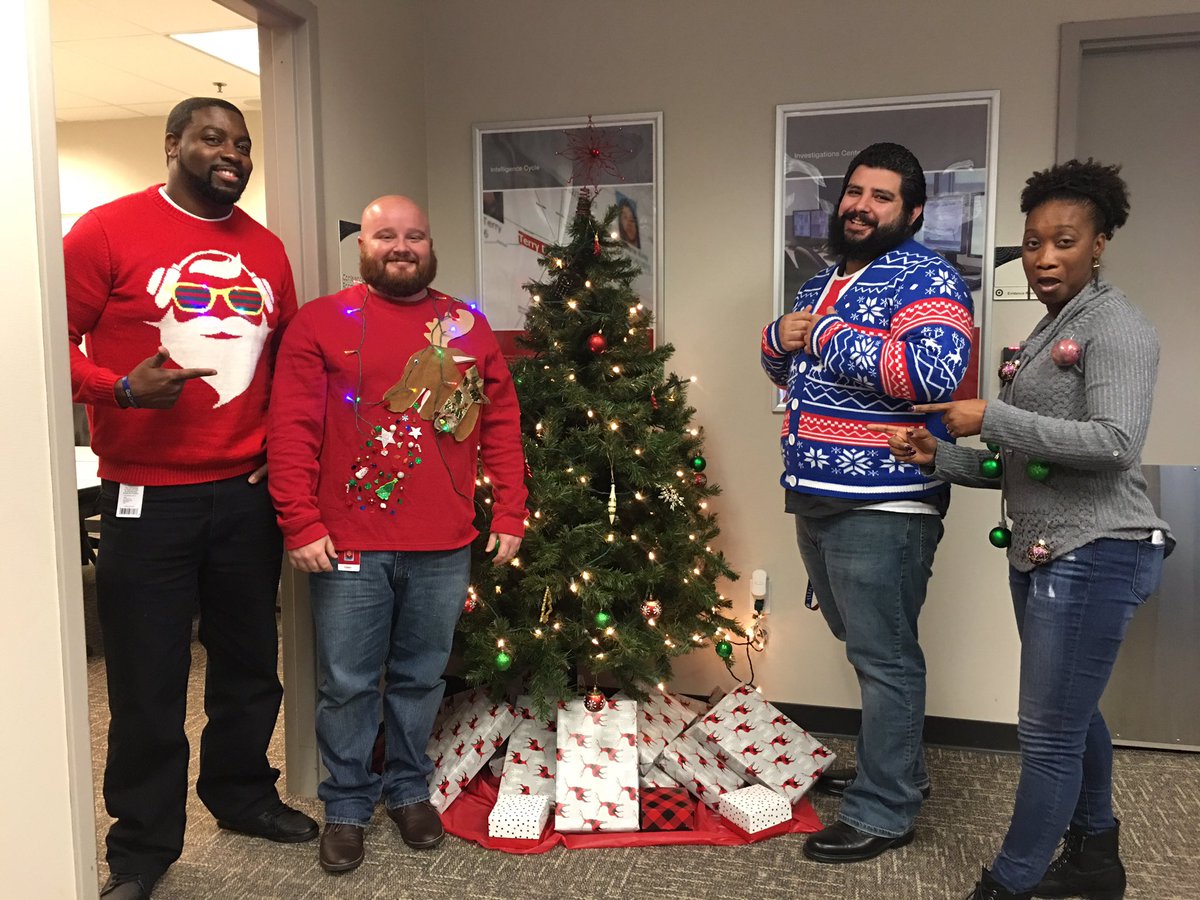 Celebrating Ugly Sweater Day in R300! <a href="/BahaLadyShan/">Shandie Jackson</a> <a href="/TonyZwart/">tzwart0116</a> <a href="/EvanAlexanderAP/">Evan Alexander</a>