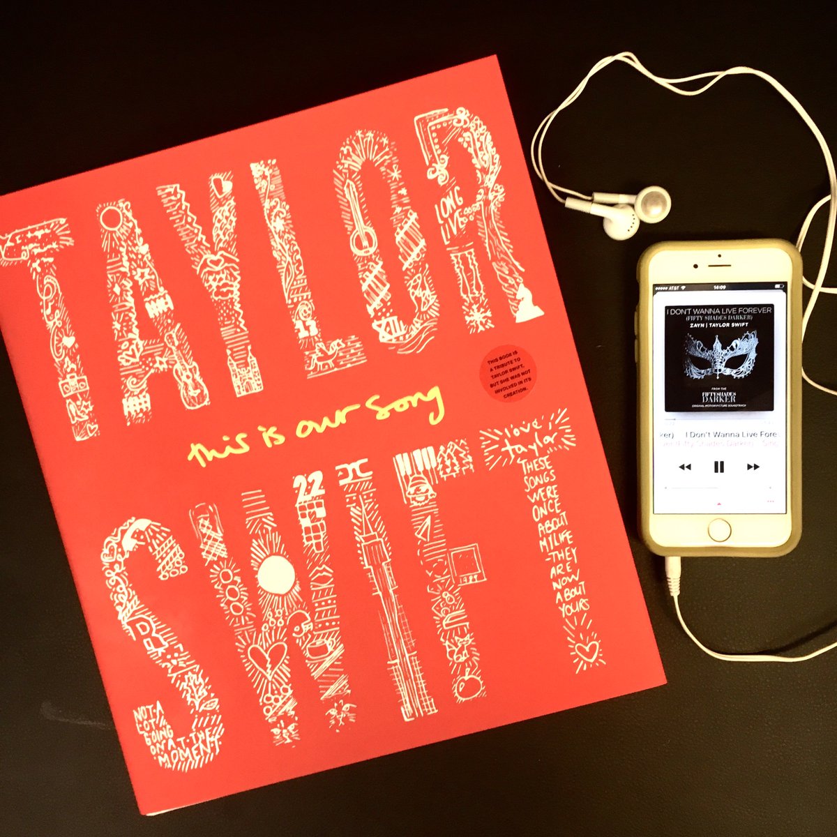 Simon & Schuster (SimonBooks) Twitter