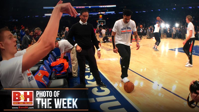 Caption this! It’s the @BHPhotoVideo of the Week featuring @kporzee’s trick shot! #Knicks https://t.co/KUNSsVc8Ia