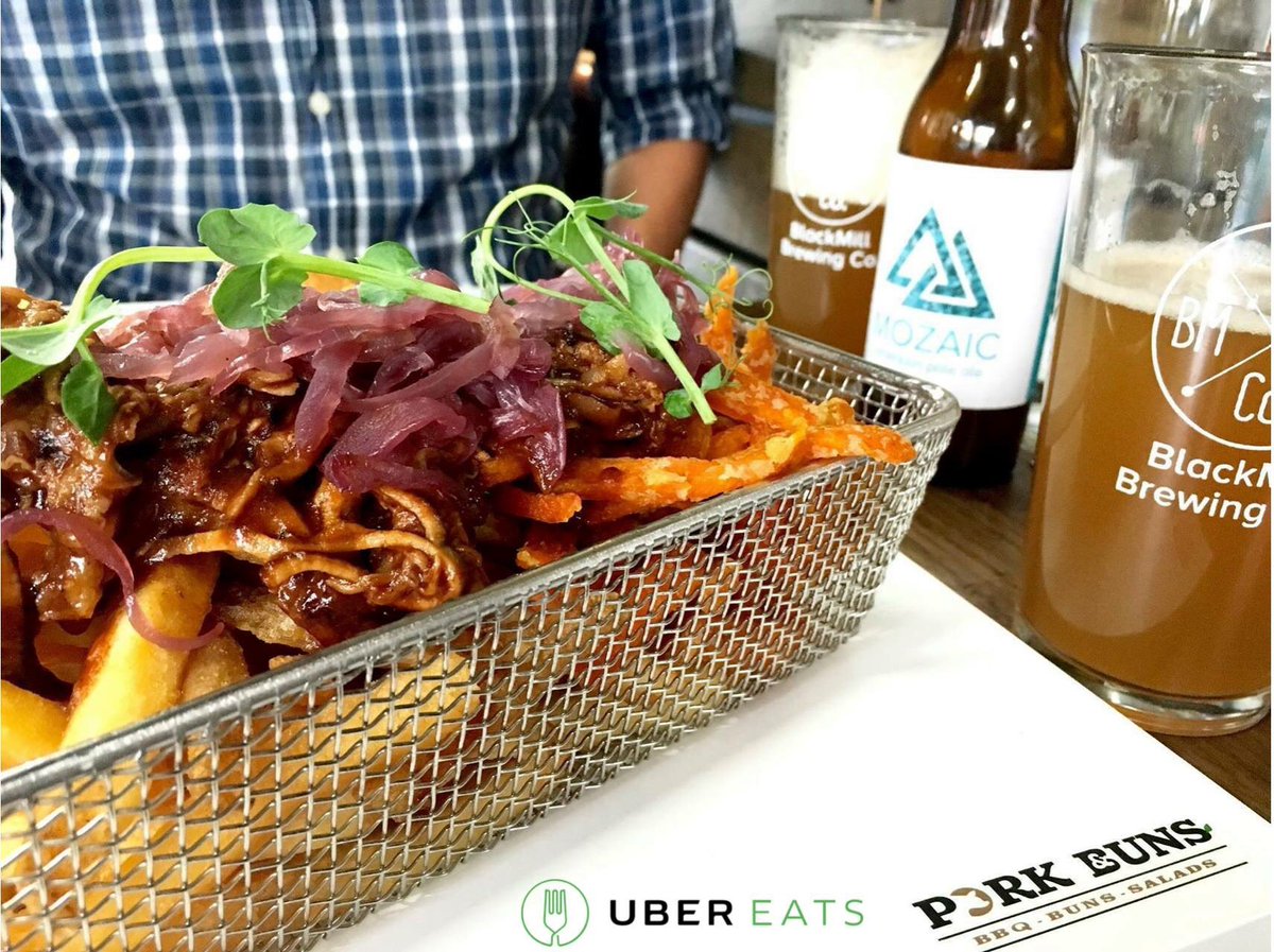 ¿Se te antojan unas Pulled Pork Fries? ¡Nosotros te las llevamos!  Baja la app de @UberEATS y pide tu platillo favorito a domicilio.