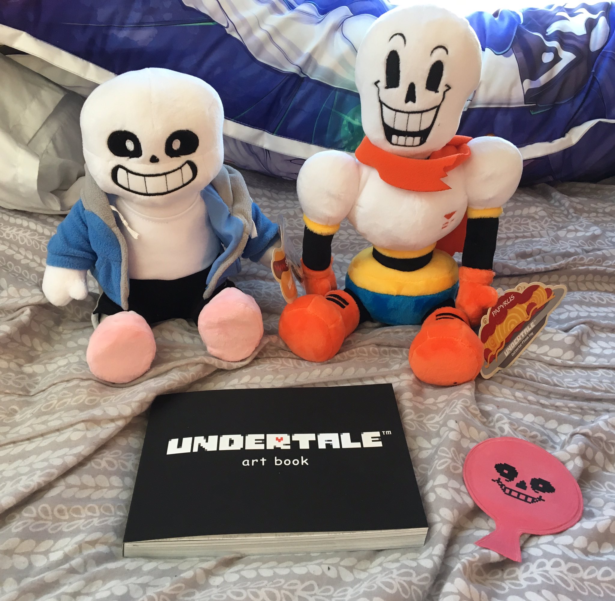 HappyKittyShop🪡🖤💀 on X: I'm the Undertale plush QUEEN! ;3 My