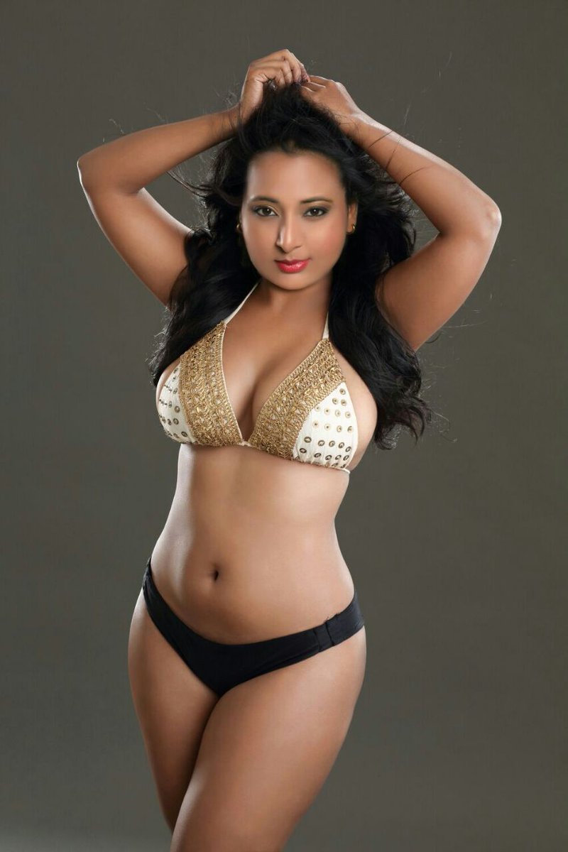 Independent female escort sonamverma