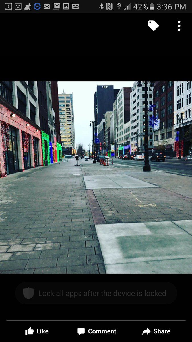 kelly_karwacki's tweet photo. #detroitlove  #mycity #Detroit #detroitinspiresme  #ilovethiscity #mylo me https://t.co/a9RV0J8x7j