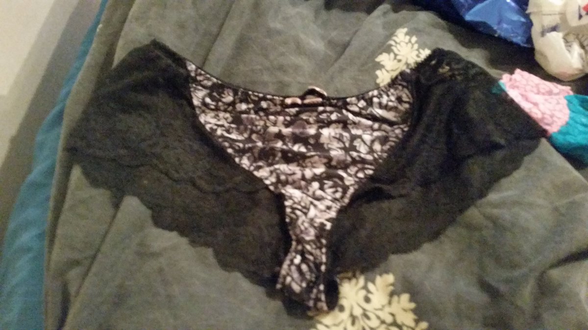 financialdom15's tweet photo. Highest bidder get to it. #knickersniffer @RTpig @underdeskloser @slaveboy2093 https://t.co/HesJbwTGcV