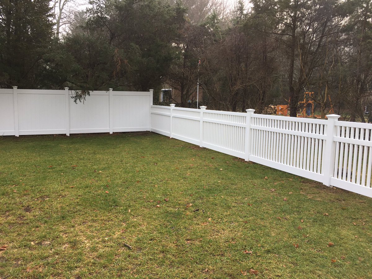 Alpha_Fence's tweet photo. Beautiful mix of vinyl material.
#alphafenceerectors #vinylisfinal #wedigourjob #activeyards https://t.co/EojIxulCzW