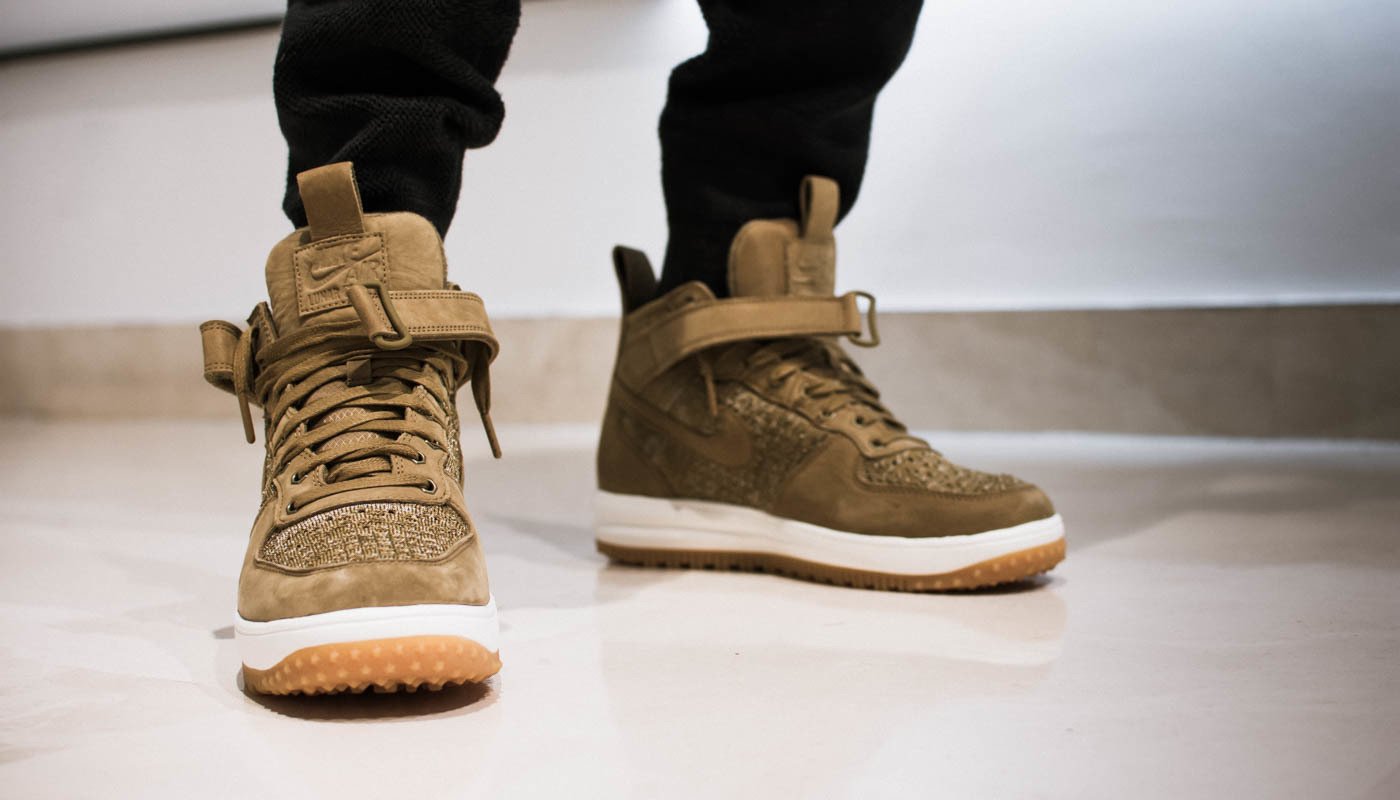 nike lunar force 1 flyknit workboot golden beige