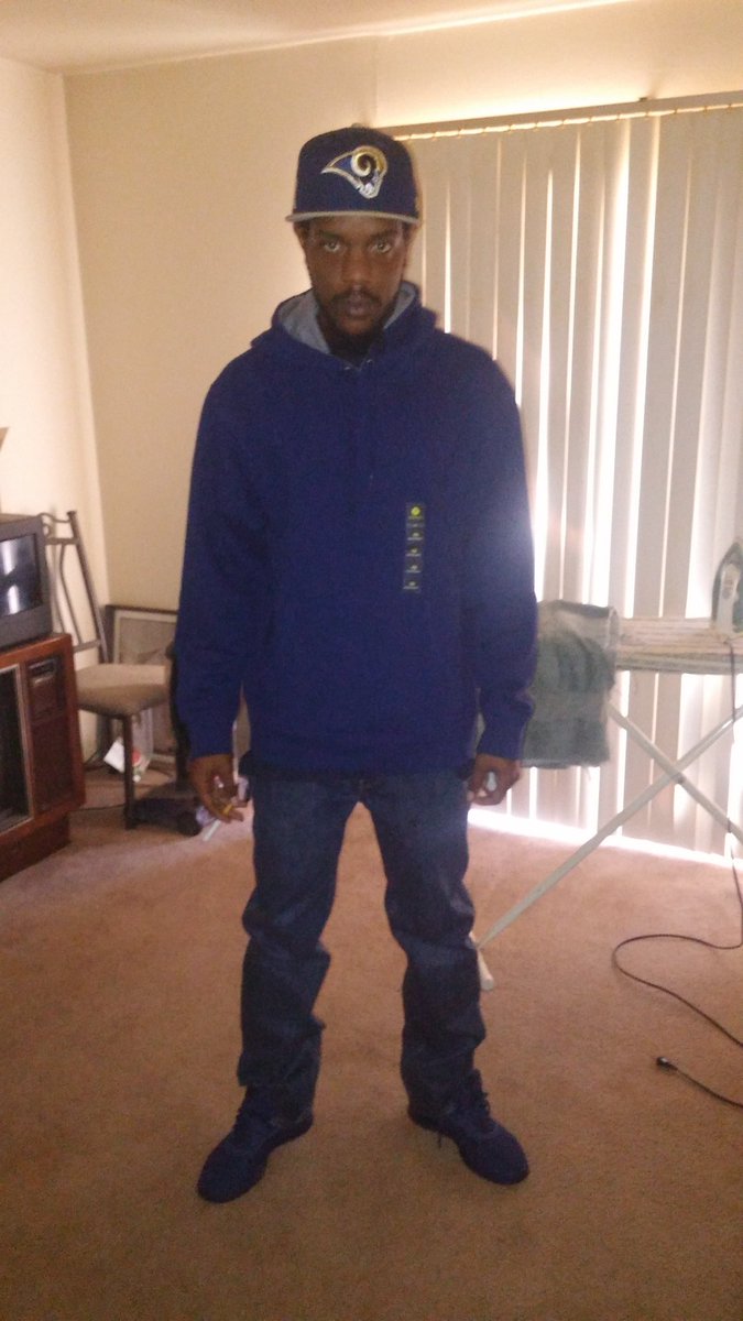 BlkThorThaGreat's tweet photo. #NewBreedPromo #LuxLife #LxMG #LARams #NIKE https://t.co/htANEUDAKk