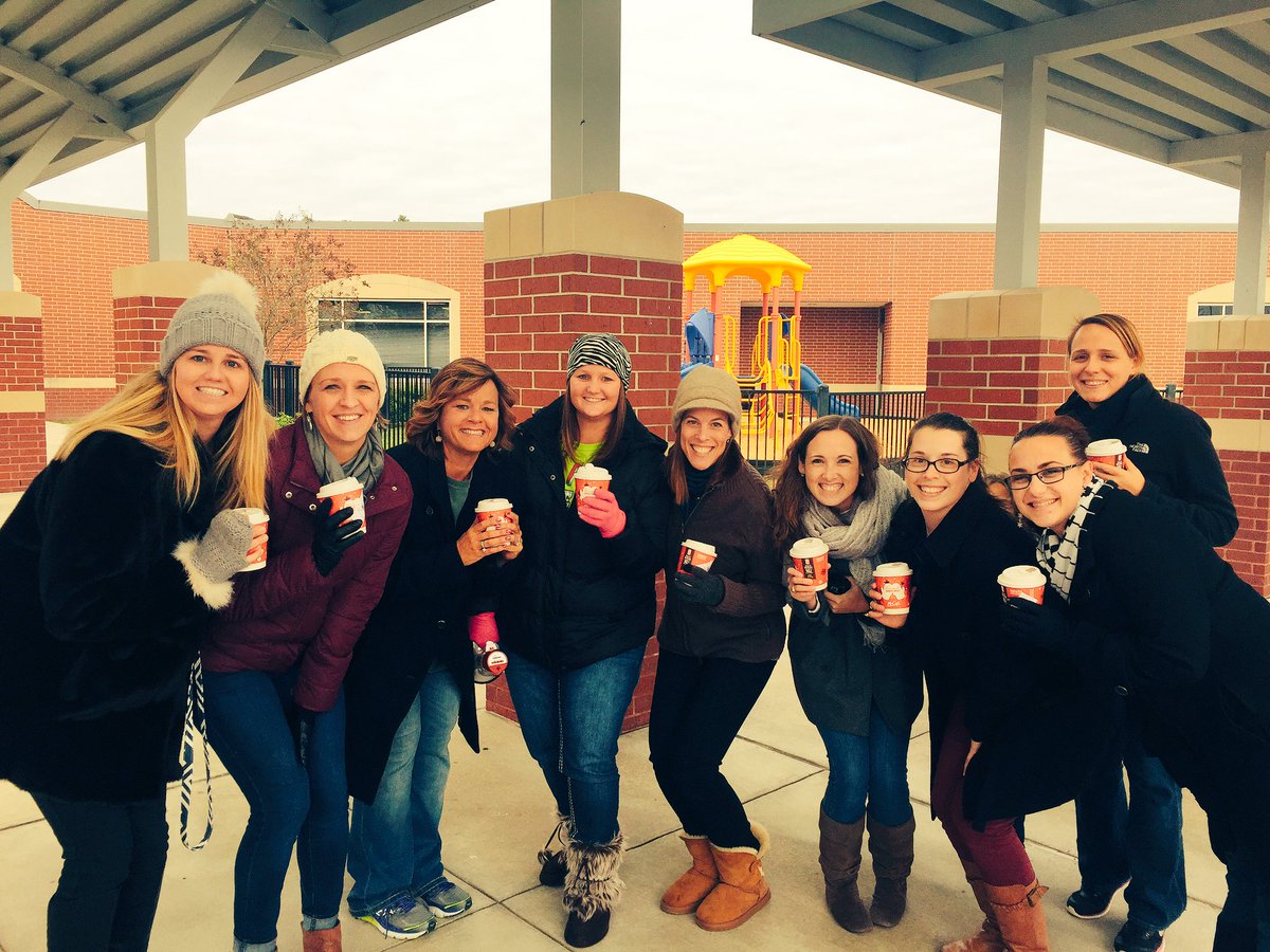 TWESTLibrarian's tweet photo. Cheesin for hot chocolate in the cold car rider line!Thank you Mrs. Johnson!!@TISDCPES@cpesmrskeenePE @MsHallCPES @MsGenzerCPES @CPESGigout https://t.co/1vVq7XG58M