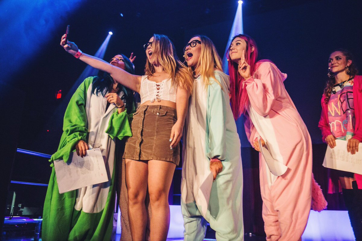 jessiepaege tweet picture