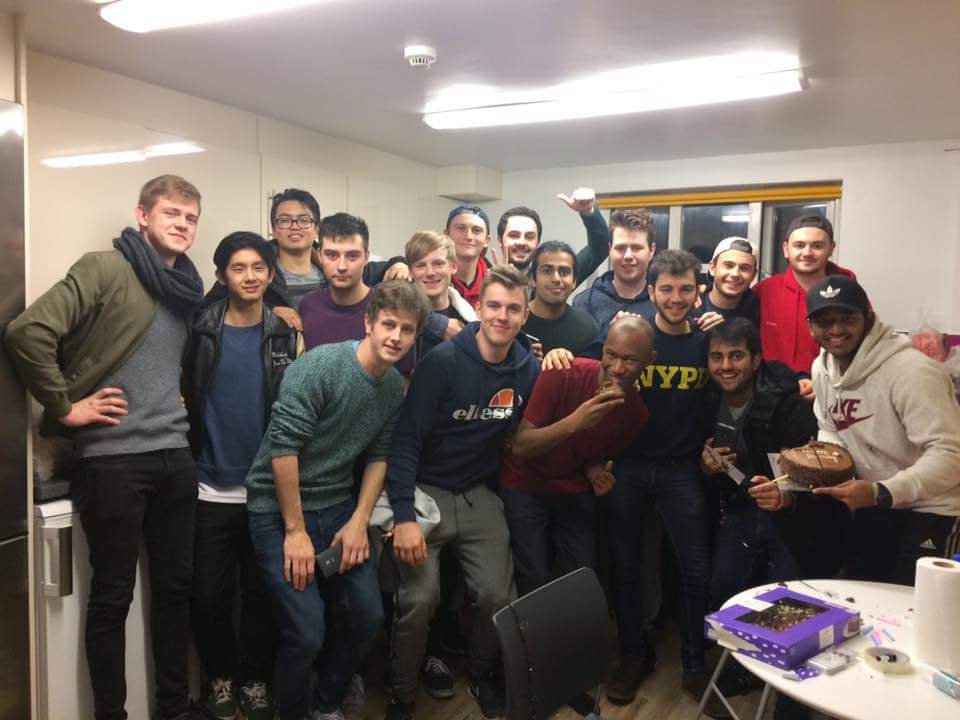 He got his cake. #justiceisserved <a href="/essexSUreact/">SUreact</a>