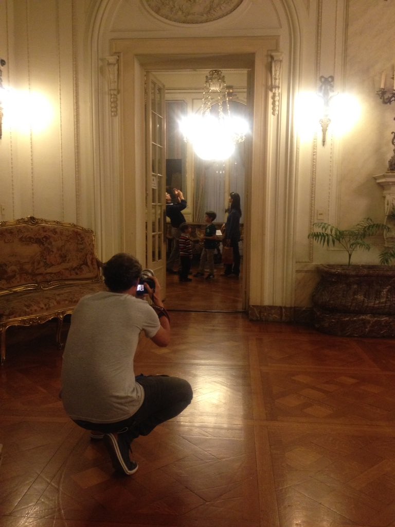 ladylulinson's tweet photo. @MikadoFilms en La Noche de los Museos #ciudadvieja #palaciotaranco https://t.co/0on9tu4ZVD