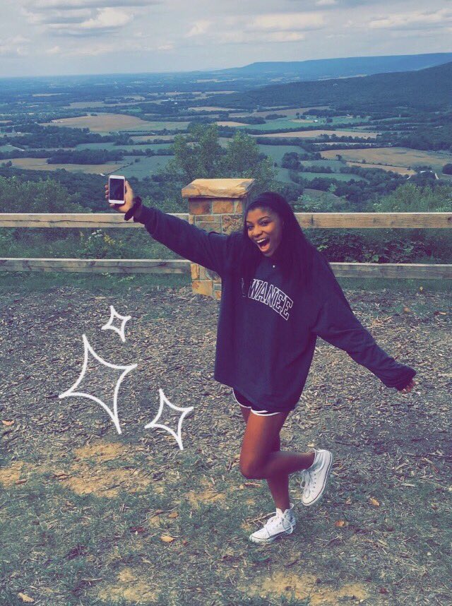 DestinyStewartt's tweet photo. Super excited to announce that I have committed to play volleyball at the University of the South, Sewanee! Go Tigers! YSR! https://t.co/UN8oqOXbmC