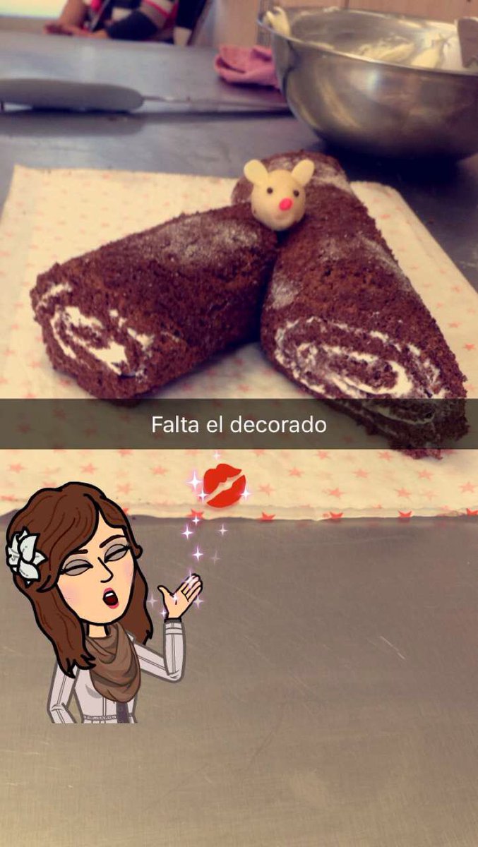 Ceci_fj's tweet image. Bueno les voy a poner por aquí como quedo mis postre de esta semana #tronconavideño #dessert #postre #chocolate #chocolatecake
