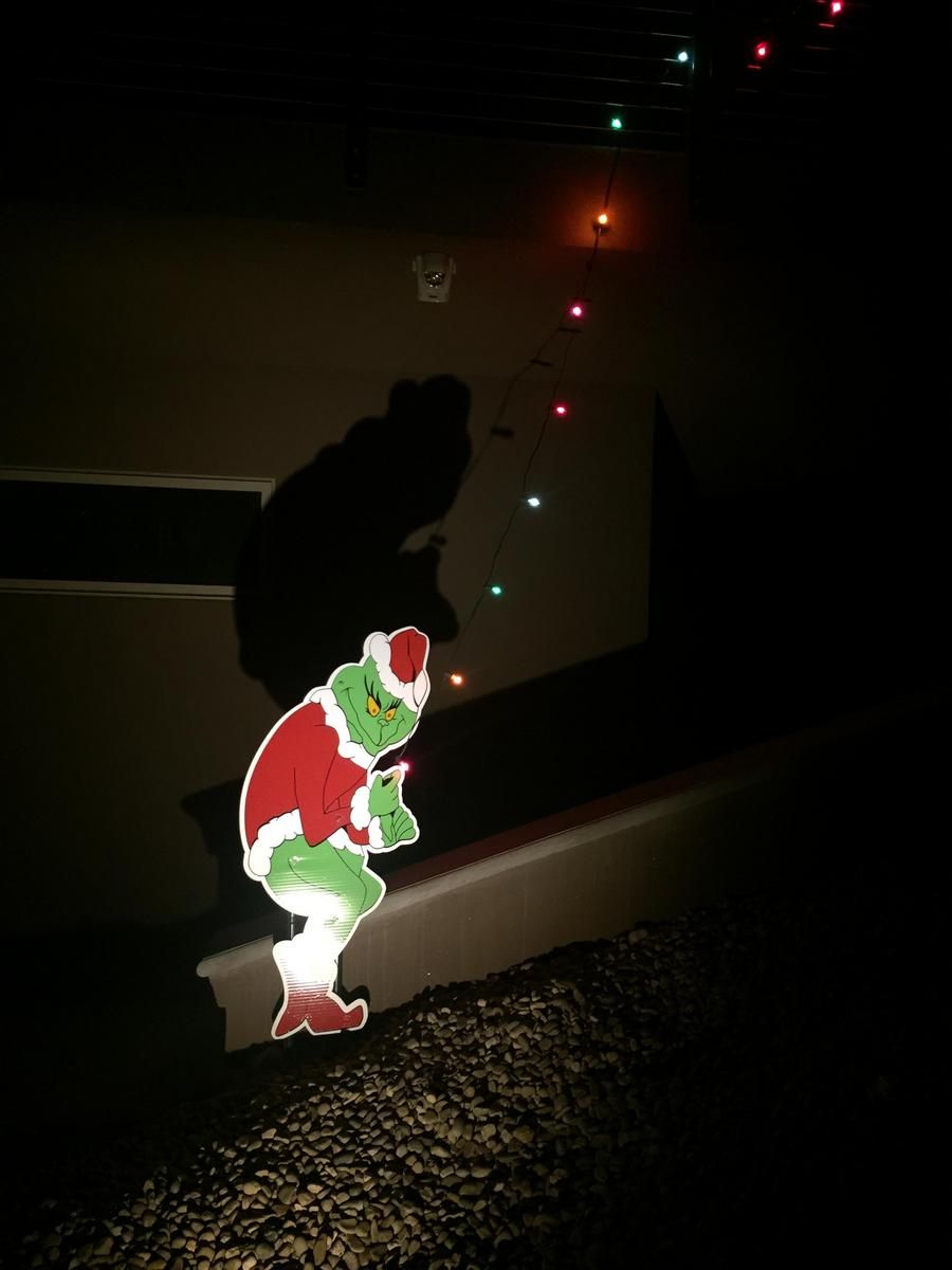 NewsChannel10's tweet image. Here's a list of some of the best Christmas light displays in Amarillo. 

NC10: buff.ly/2gk3Yj3