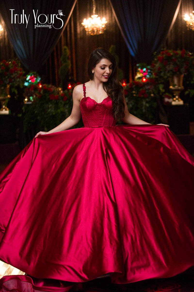 Diana Pires (@trulyyoursplan) on Twitter photo Seriously Stunning β€οΈ <a href="/WhyteCouture/">Whyte Couture</a> <a href="/elegantwedding_/">Elegant Wedding</a> <a href="/daveabreuphotos/">DAPcollector</a> <a href="/TrulyYoursPlan/">Diana Pires</a> #bridegoals #red #wedding Seriously Stunning β€οΈ <a href="/WhyteCouture/">Whyte Couture</a> <a href="/elegantwedding_/">Elegant Wedding</a> <a href="/daveabreuphotos/">DAPcollector</a> <a href="/TrulyYoursPlan/">Diana Pires</a> #bridegoals #red #wedding
