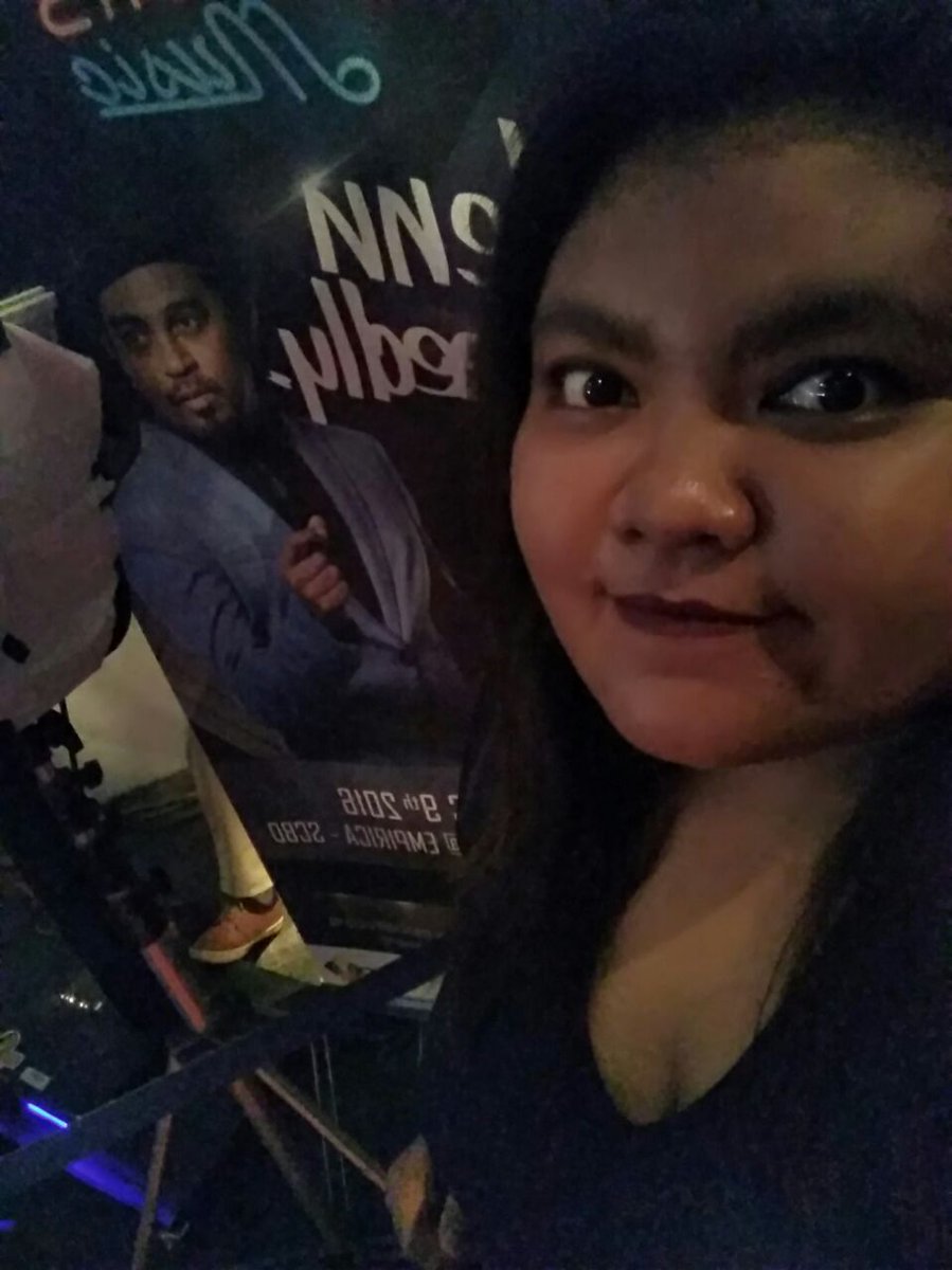 hello_giinaa's tweet photo. thankiss for free tickets glenn fredly concert at empirica jakarta from @officialveryme so so romantic and baper nite with his voice 😍😍😍 https://t.co/YFmncE5FZq