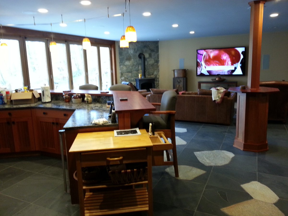 TechspertTips's tweet image. Bringing the best in sustainable design and custom installation to discrete clients in @phillydotcom area. Give the gift of technology!