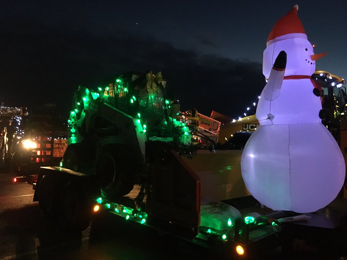 tanner_slote's tweet image. Hagersville parade tonight