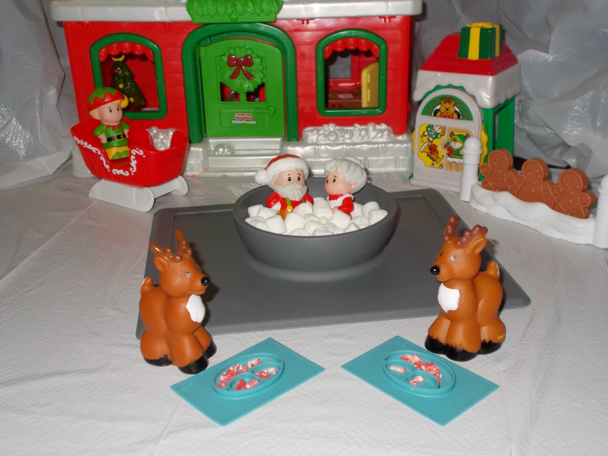 jengerlock's tweet photo. @ezpzfun Merry (early) Christmas #ezpzfun #SantaApproved #ReindeerAreMessyToo https://t.co/tEhQ4aZP5K