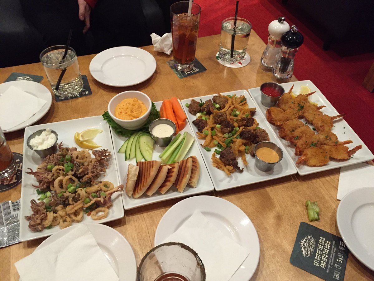 Just had team xmas drinks at the new <a href="/cornerstonepg/">Cornerstone PG</a> in #cityofpg! Highly recommend these appetizers -#newhangout