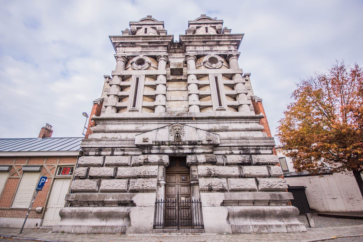 Architectuur in symmetrie | Bestel deze exclusieve print op stadsmus.be | #stadsmus #antwerpen #fineart #print #kerstcadeau