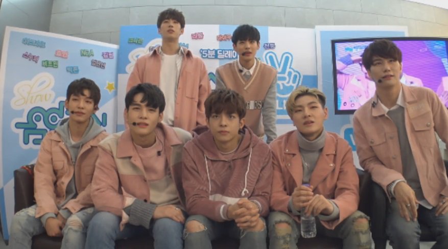 BYUNGCHAN THAILAND tweet media