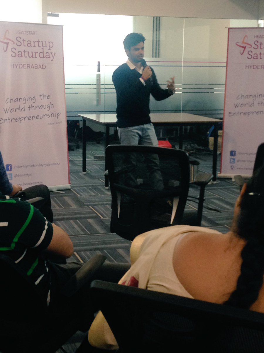 RenuRathode's tweet photo. @amiteshsharma from #Ncoldpressed sharing his views & experiences abt #detox how dis happened..#fitness #SSHyd #juices #Ncoldpressed https://t.co/Fw86ygjOH0
