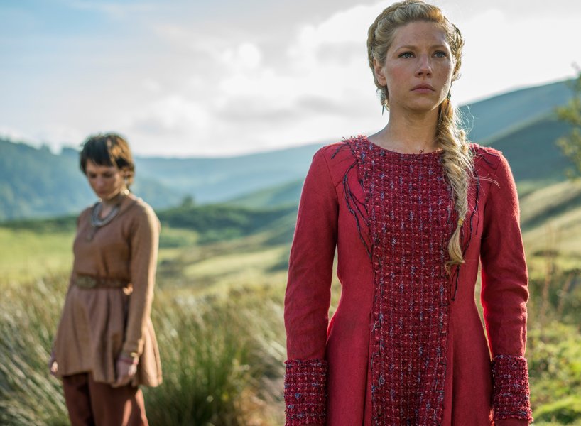 FLAREdotcom's tweet photo. 8 reasons Viking women have earned their place in our hearts as our new feminist heroes thanks to @HistoryVikings: https://t.co/n1cGqhfWNt https://t.co/R1MxwWXH2D